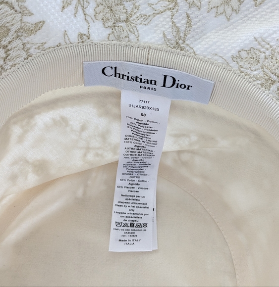 Christian Dior Bucket Hat. - Picture 5 of 11